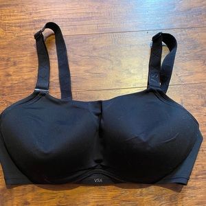 VSX Victoria’s Secret Underwire Sports Bra